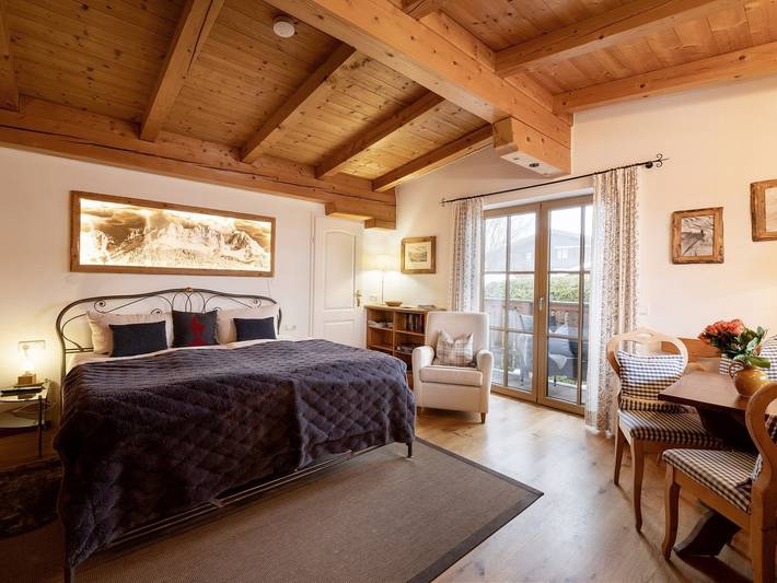 Vacation apartment for 2 people, with view and sauna as well as yard - 1