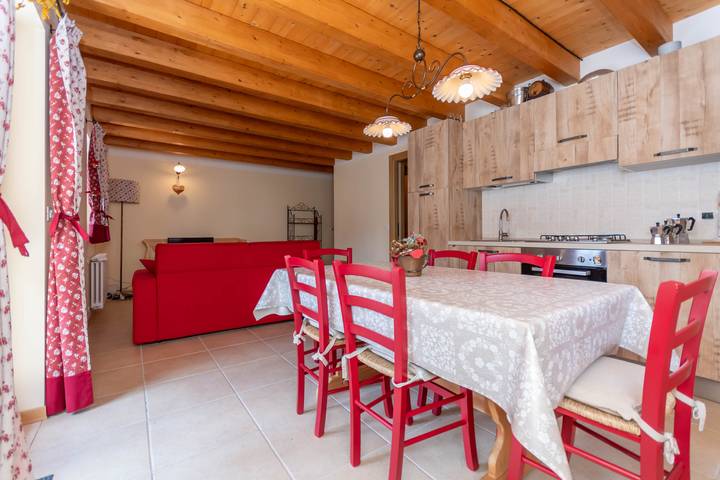 Gîte pour 6 personnes, avec terrasse à Alleghe - 2