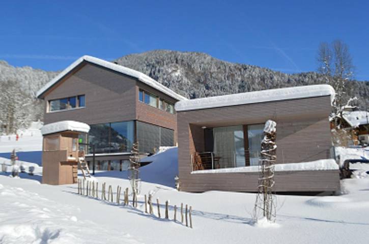 Vakantieappartement voor 7 personen, with Balkon and Terras as well as Tuin and Uitzicht in Schoppernau