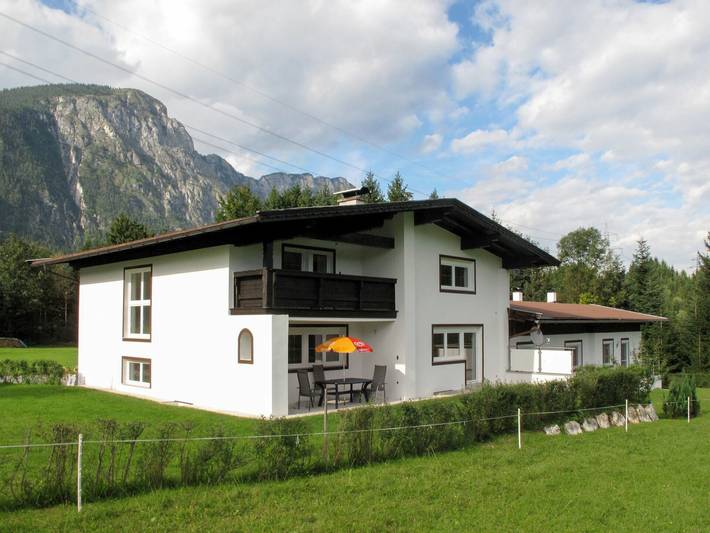 Ferienhaus für 10 Personen, mit Garten, mit Haustier