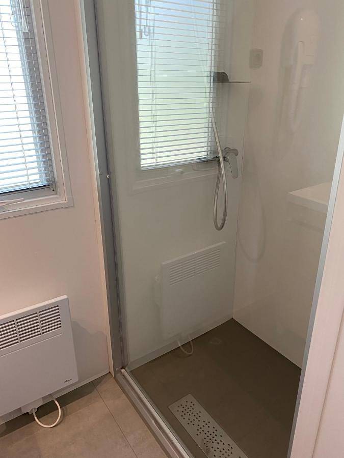 Location de vacances en campagne avec accès piscine in Beaucaire, Région de Nîmes