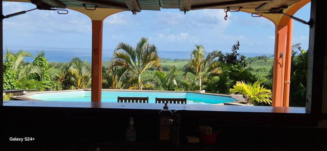 Maison d’hôte pour 2 personnes, avec piscine ainsi que vue et jardin à Capesterre-Belle-Eau - 4