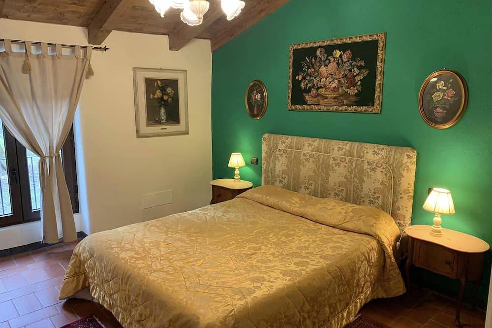 Un'antica locanda ricca di fascino nella natura delle montagne toscane in Pistoia, Provincia di Pistoia