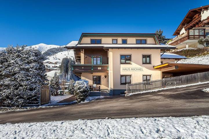 Ferienwohnung für 8 Personen, mit Balkon und Garten in Vorderlanersbach