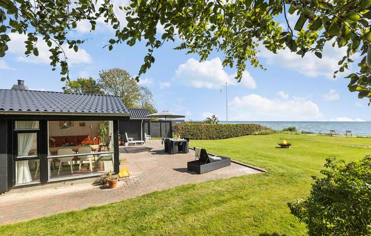 Ferienhaus für 5 Personen, mit Terrasse und Garten in Binderup Strand - 3