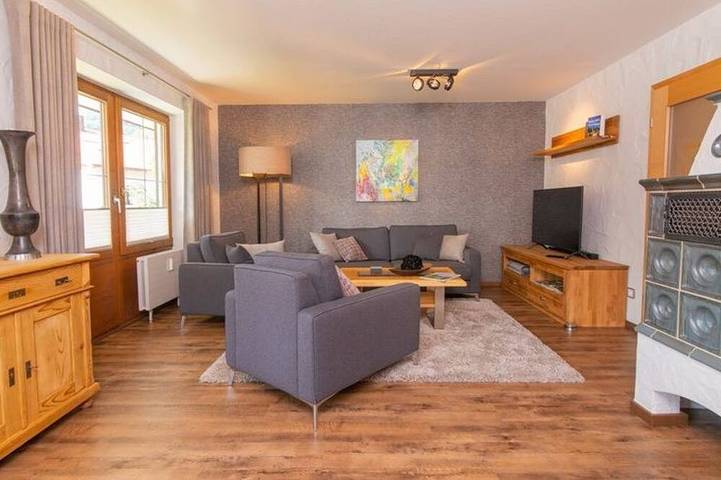 Ferienwohnung für 4 Personen, mit Balkon in Langenwang
