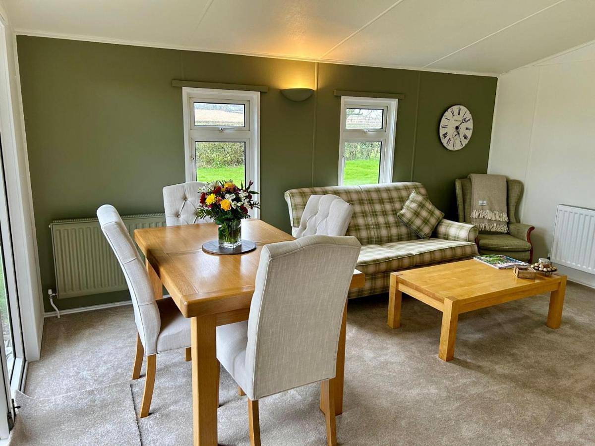 Splash Leys a peaceful getaway in beautiful surroundings in Warwickshire