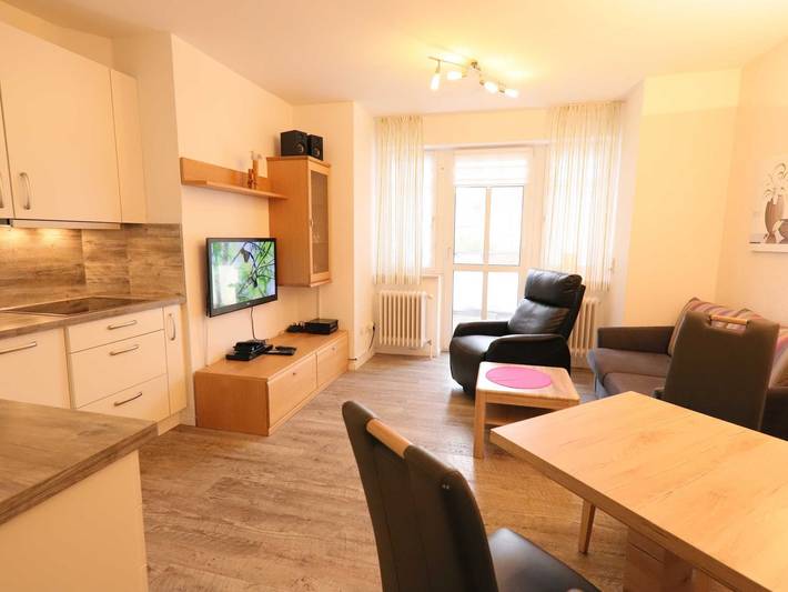 Ferienwohnung für 5 Personen, mit Terrasse, kinderfreundlich in Schillig