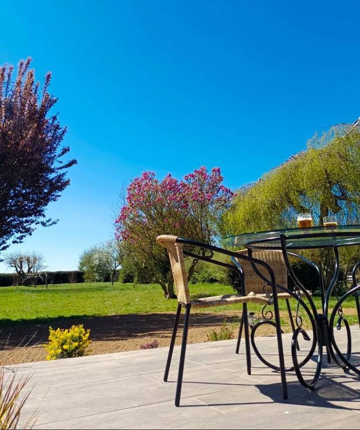 Location de vacances pour 9 personnes, avec Terrasse et Jardin à Friaucourt