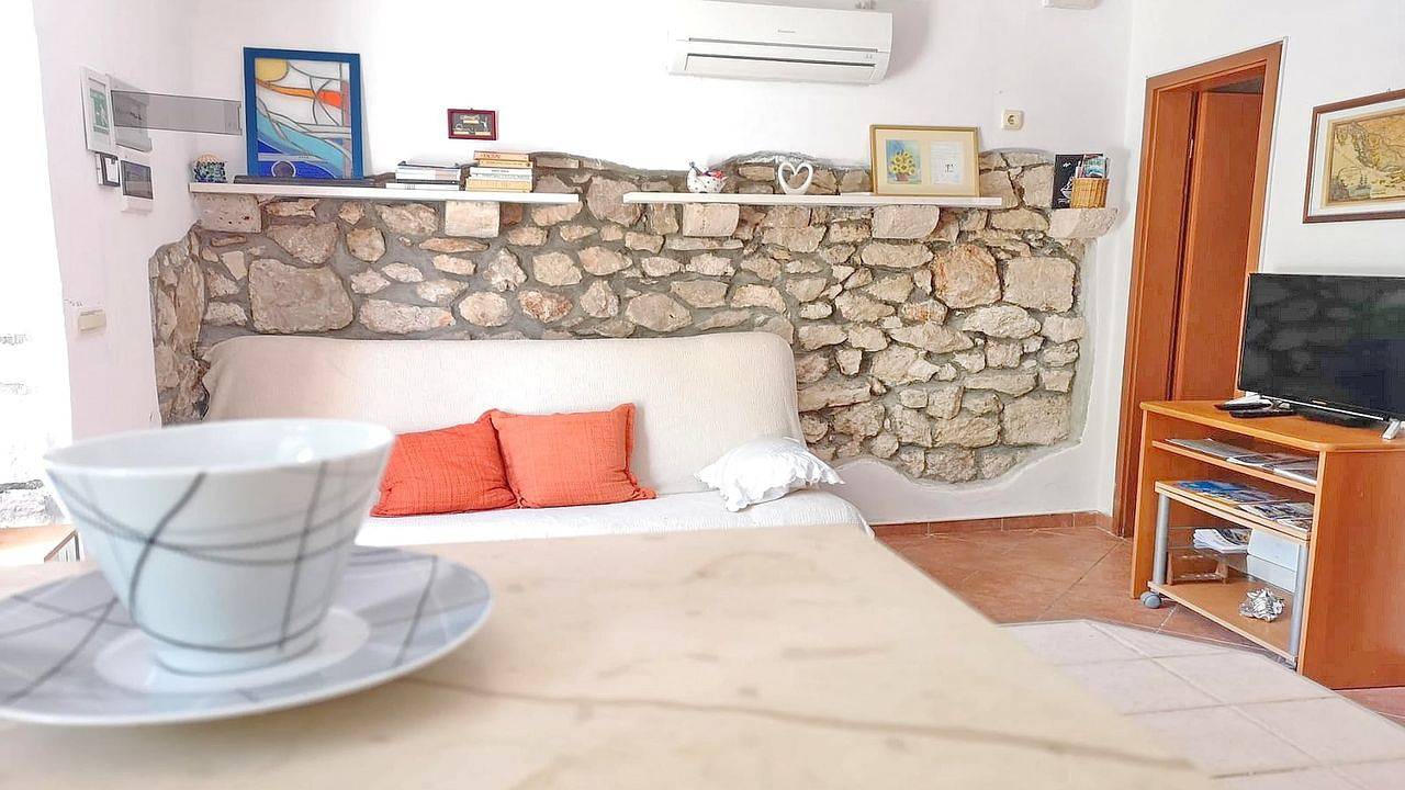 Ganze Ferienwohnung, Ferienwohnung für 4 Personen mit Terrasse in Trstenik, Peljesac