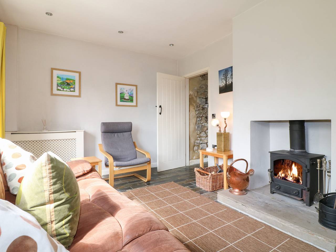 Jasmine Cottage in Youlgreave, Derbyshire