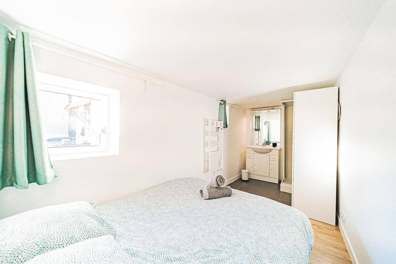 Appartement entier, Chez François-Appartement 4 pers-Saint Genis Laval in Saint-Genis-Laval, Lyon et ses environs