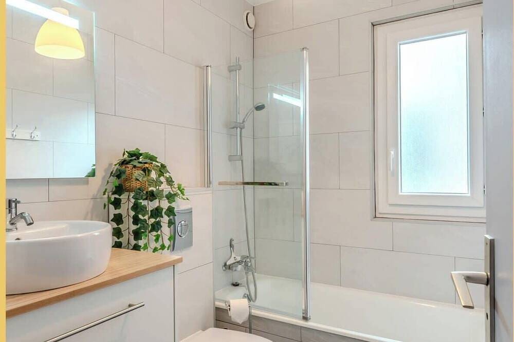 Entire apartment, Chez Chris | T2 | Annemasse in Annemasse, Saint-Julien-en-Genevois region