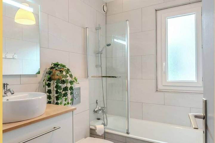 Ganze Wohnung, Chez Chris | T2 | Annemasse in Annemasse, Saint-Julien-en-Genevois und Umgebung