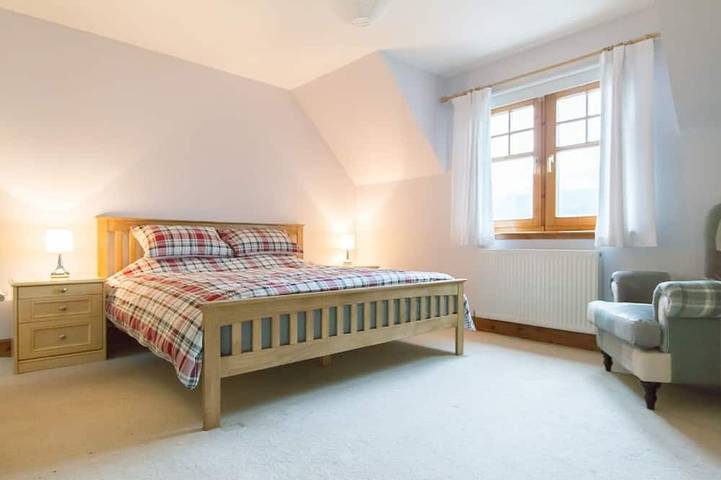 Location de vacances pour 11 personnes, avec jardin et terrasse à Glencoe - 2