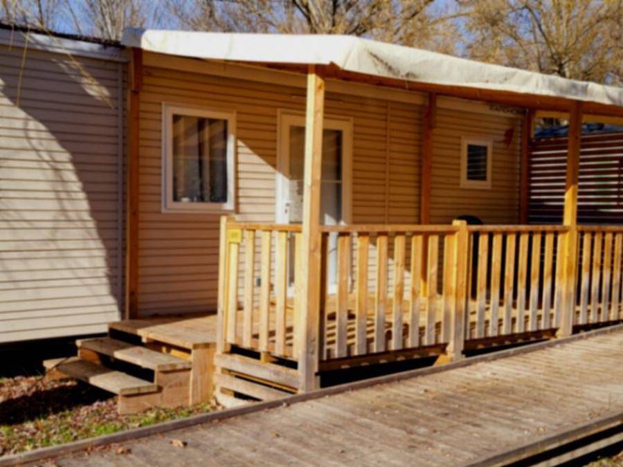 Camping les Prés du Verdon - Mobilhome 4 personnes - Pmr Confort 2ch 4P in Lac de Quinson, Quinson