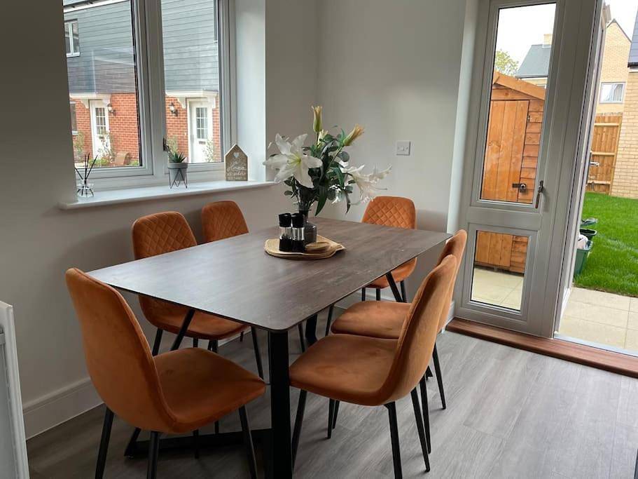 Three-Bedroom House in Springfield (Chelmsford), Chelmsford