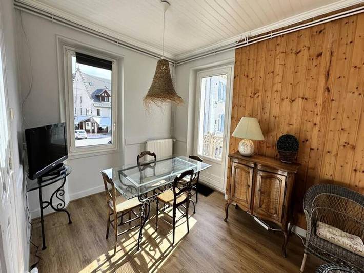 Gîte pour 5 personnes, avec balcon, adapté aux familles dans Cinema Le Rex Villard De Lans - 4