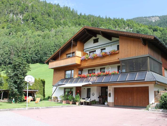 Ferienwohnung für 2 Personen, mit Balkon und Terrasse sowie Garten und Ausblick in Au