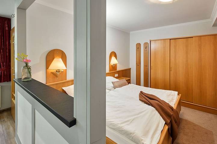 Hütte für 4 Personen, mit Sauna und Garten sowie Balkon in Schmallenberg - 2