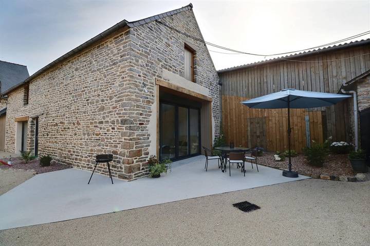 Gîte pour 3 personnes, avec terrasse, animaux acceptés en Ille-et-Vilaine - 3