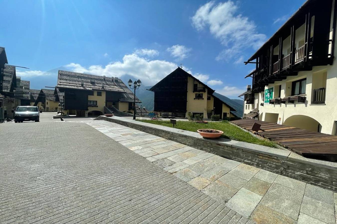 Geheel appartement, Grange Hike & Ski - 23C Sestriere in Sauze di Cesana, Via Lattea