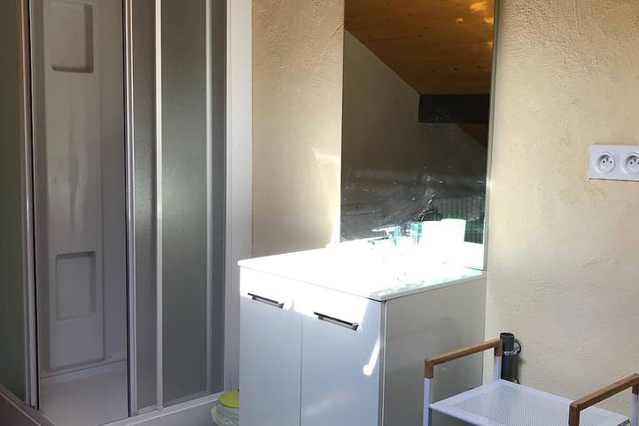 Gîte pour 5 personnes, avec balcon à Clairvaux-les-Lacs - 4