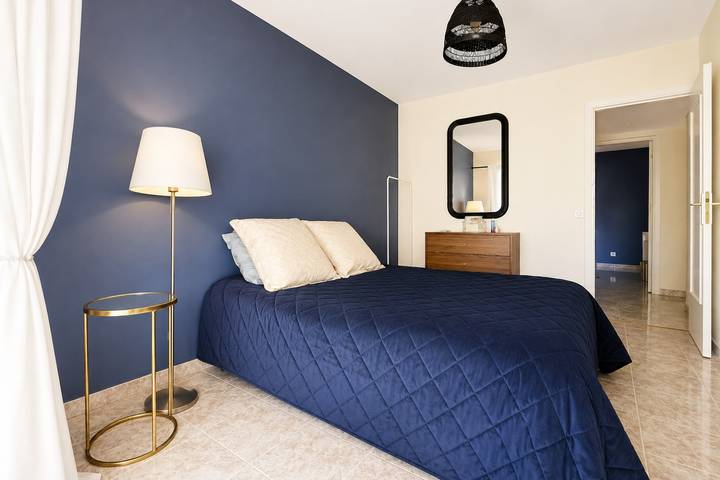 Apartamento entero, Apt for 6 Guests with Sea & Marina Views – 10 Min from Nice in Saint-Laurent-du-Var, Costa mediterránea (Francia)