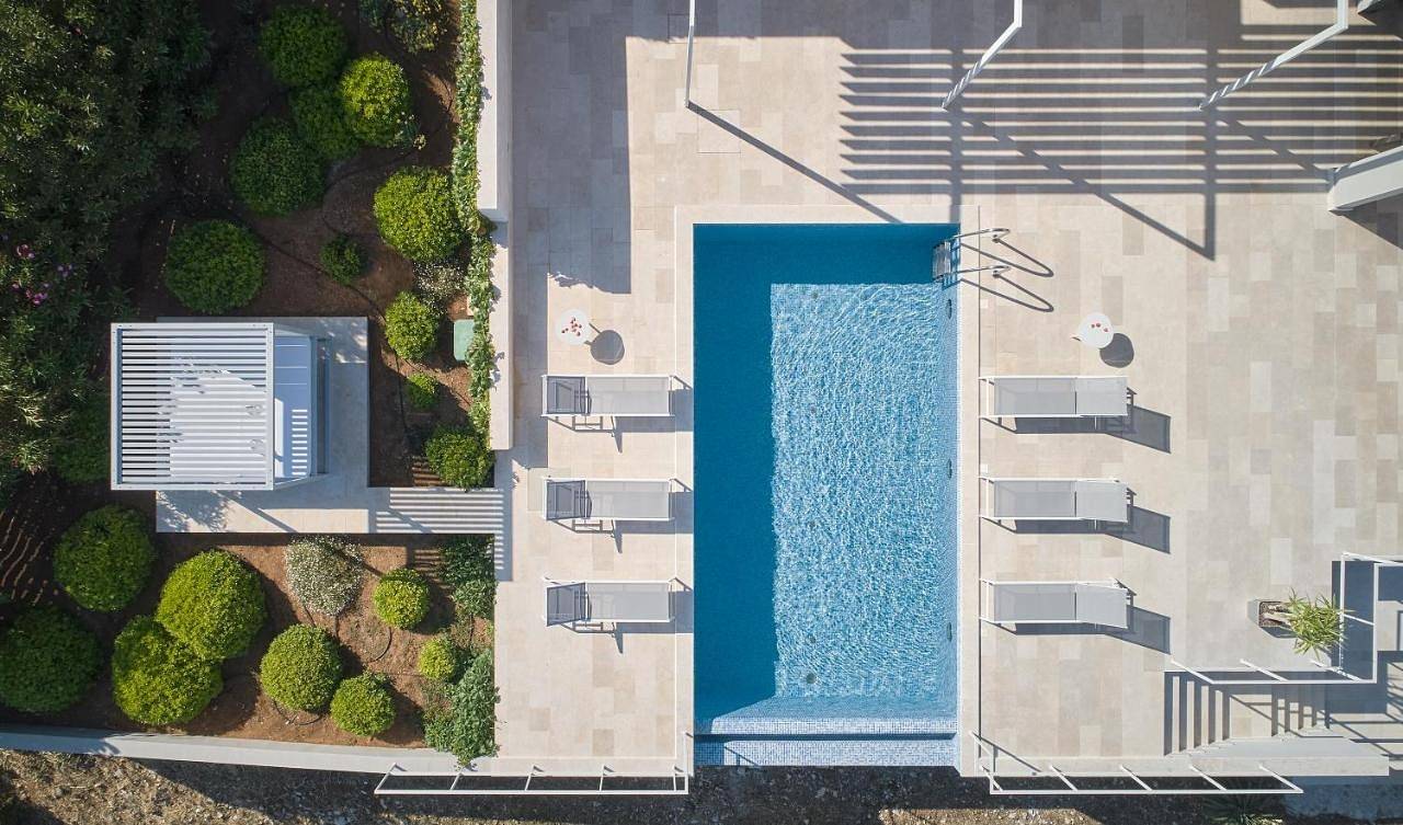 Villa - Beach Front in Rukavac, Split-Dalmatien