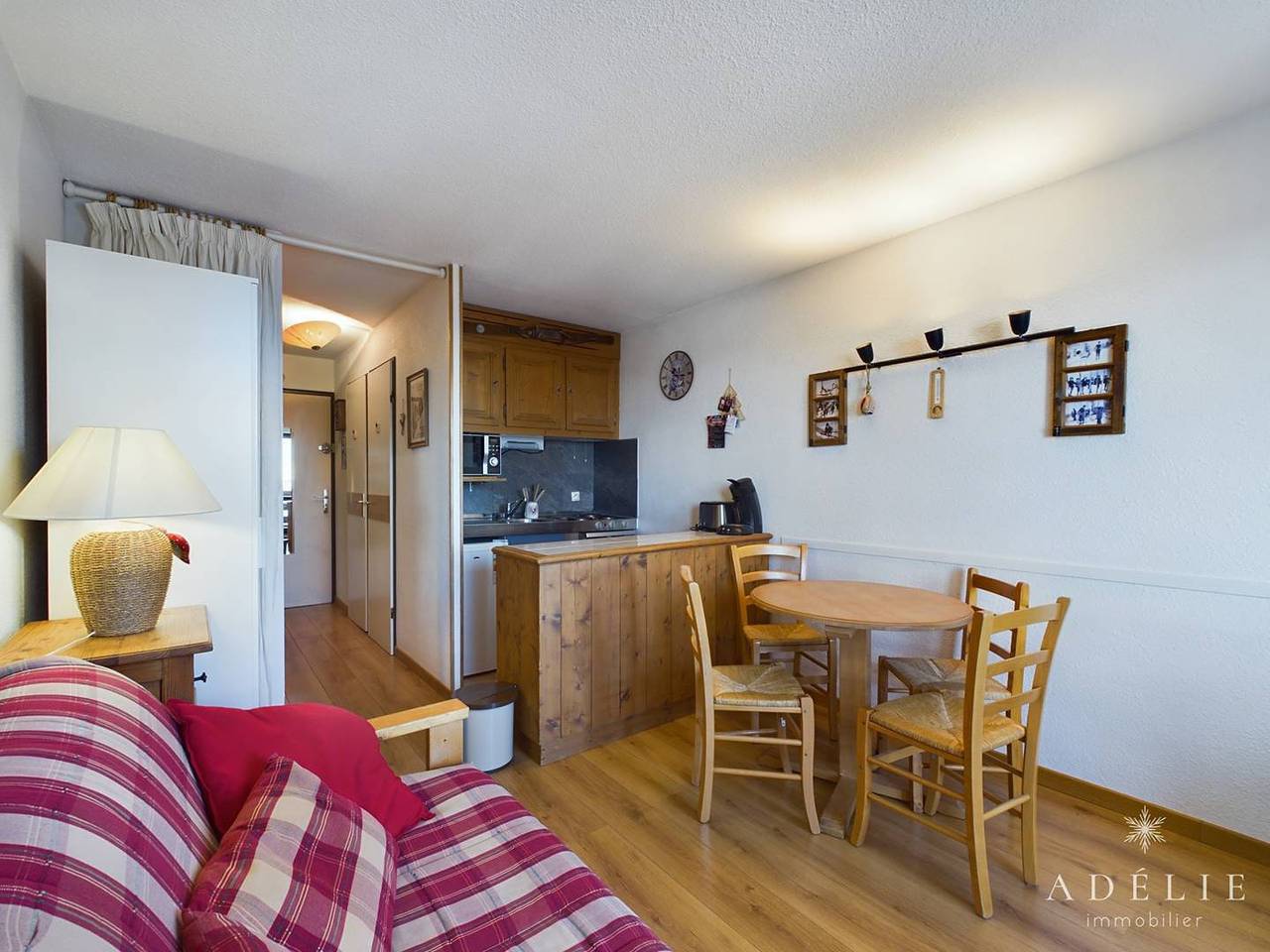 Studio entier, Studio plein Sud à 50m des pistes in La Rosière, Montvalezan