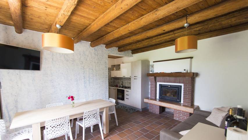 Agriturismo per 7 persone, con Giardino a Sona