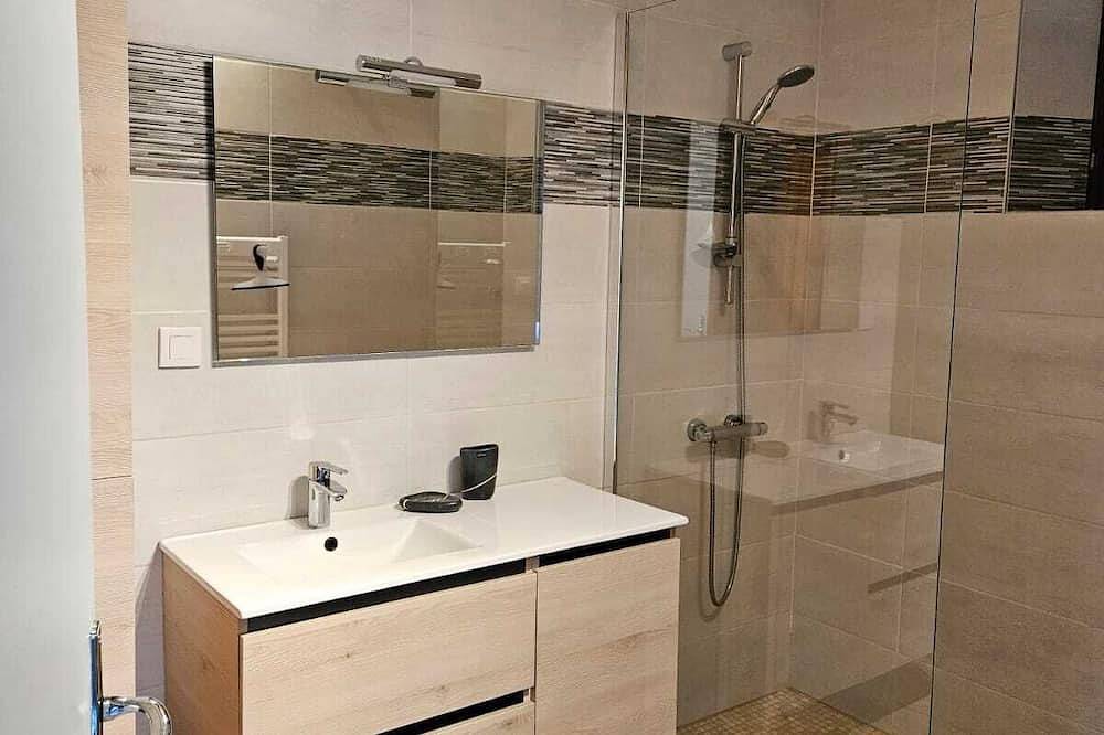 Chalet du Mont Lozère (Cévennes National Park) in Pourcharesses, Cevenas