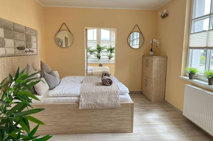 Villa für 4 Personen, mit Garten und Terrasse in Drei Kaiserbäder