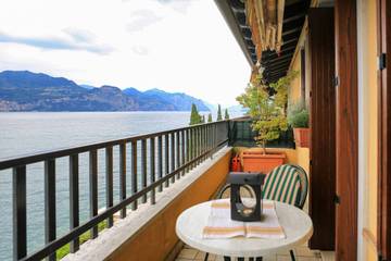 Location De Vacances pour 4 Personnes dans Brenzone, Montagnes autour du lac de Garde, Photo 1