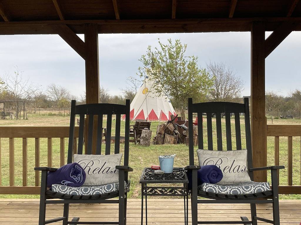 Country Escape - Live to be Wild in McLennan County