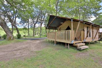 Tente pour 5 personnes, avec terrasse et vue dans les Landes