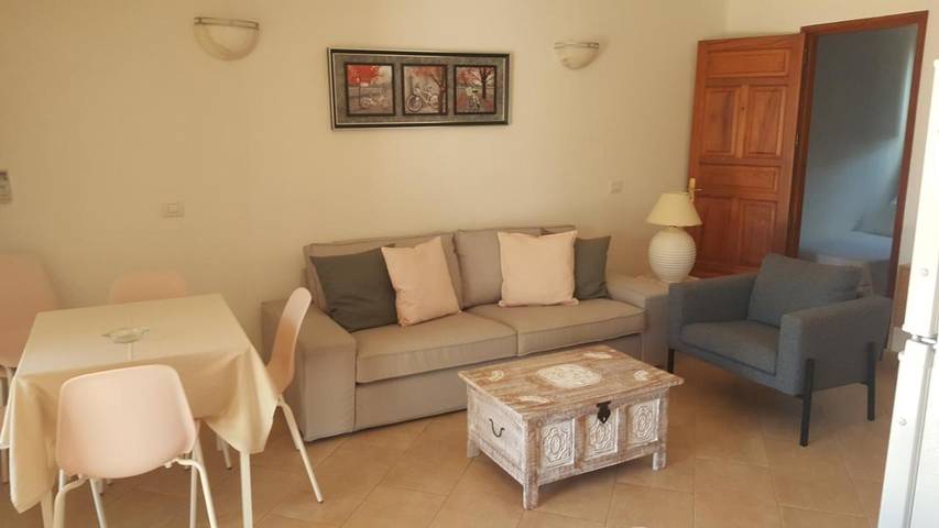 Chalet para 4 personas, con vistas además de jardín y piscina, Se admiten mascotas en Lanzarote - 3