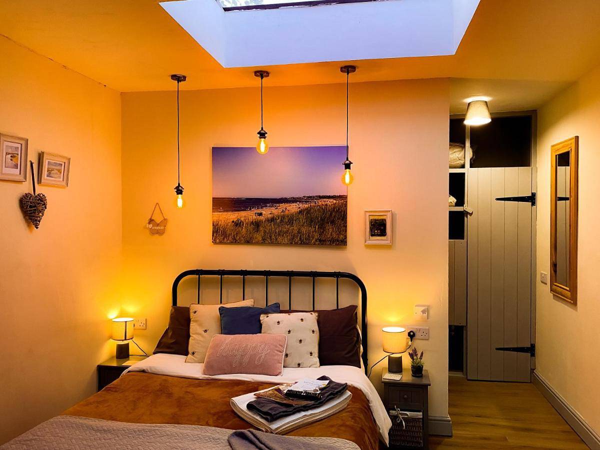 Double Room with Private Bathroom in Heacham, Norfolk Coast