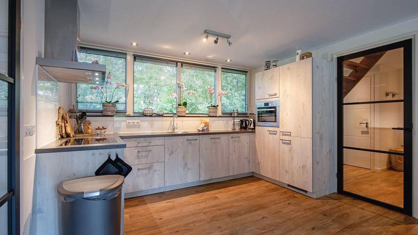 Ferienhaus für 9 Personen, mit Whirlpool und Garten sowie Sauna auf Texel - 4