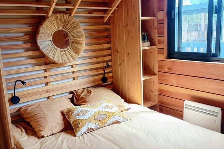 Gîte pour 5 personnes, avec piscine et jardin dans Bioussac - 3