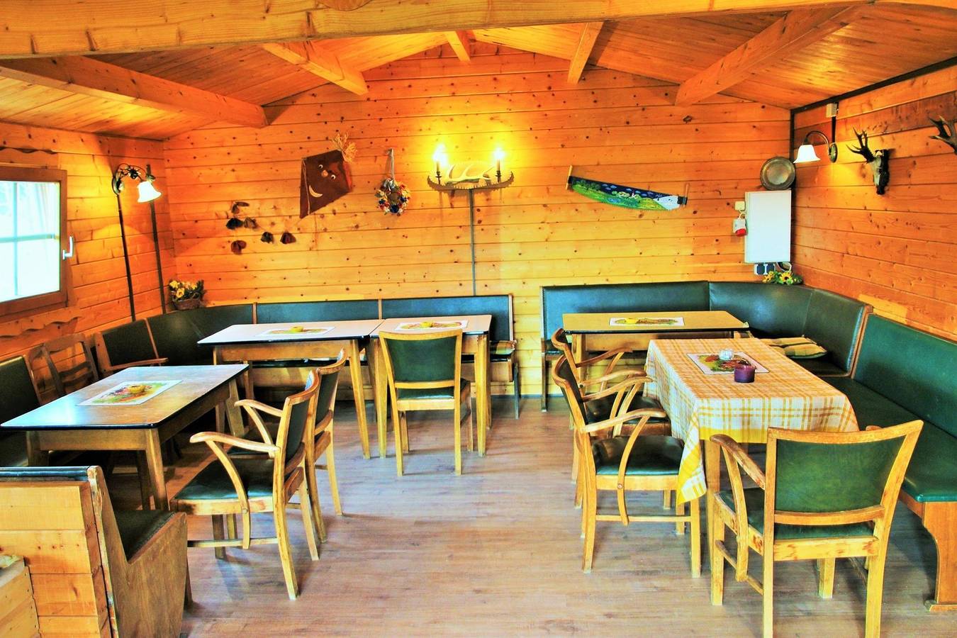 Müllers Hof Ferienwohnungen/Pension in Emmerthal, Weserbergland