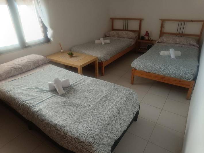 Maison de campagne pour 2 personnes, avec terrasse ainsi que vue et jardin, animaux acceptés dans Yaso