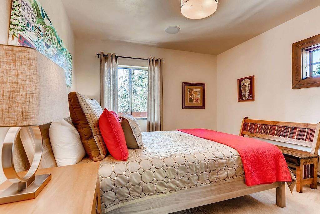 Vacation Home for 6 Guests in Breckenridge, Summit County