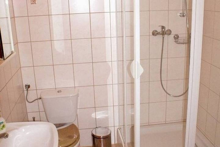 Ferienwohnung für 2 Personen, mit Terrasse in Zurow - 2