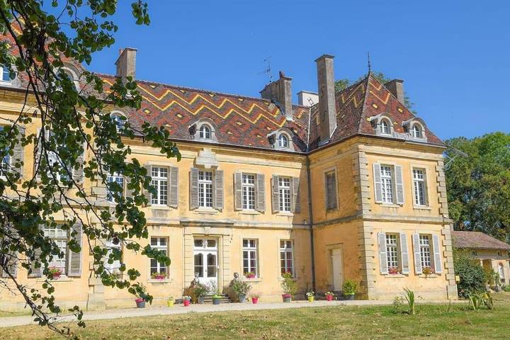 Location de vacances pour 7 personnes, avec Terrasse et Jardin à Bretenière - 4