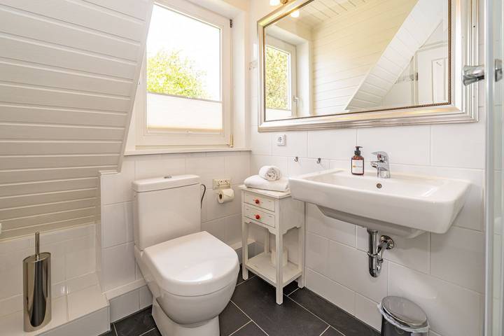 Ganze Wohnung, Gemütliche Ferienwohnung für bis zu 4 Personen in Wenningstedt in Nordfriesische Inseln (Schleswig-Holstein) (Schleswig-Holstein), Wenningstedt