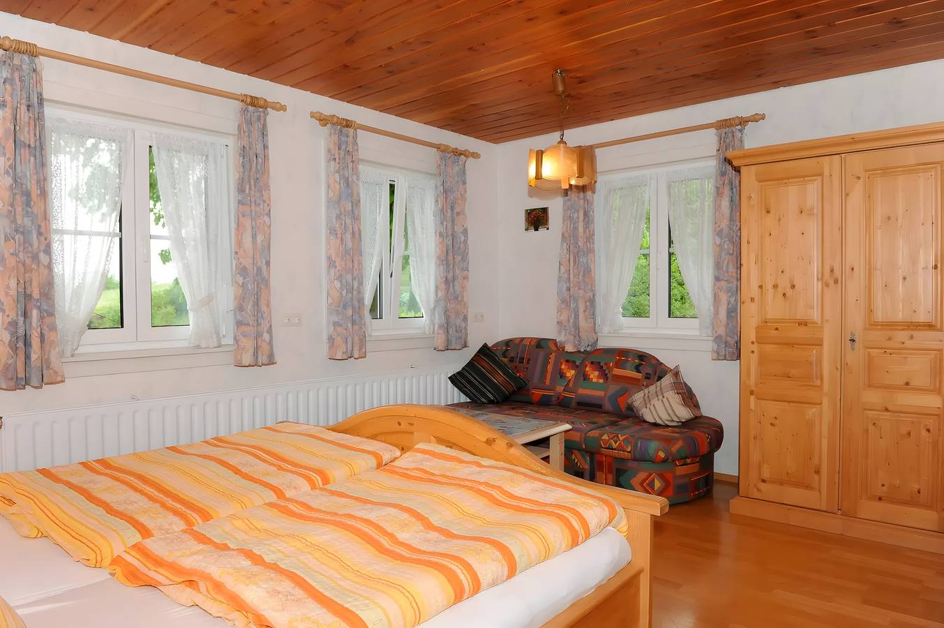 Ganze Wohnung, Ferienwohnung 'Talblick' mit privater Terrasse und Wlan in Oppenau, Mittlerer Schwarzwald
