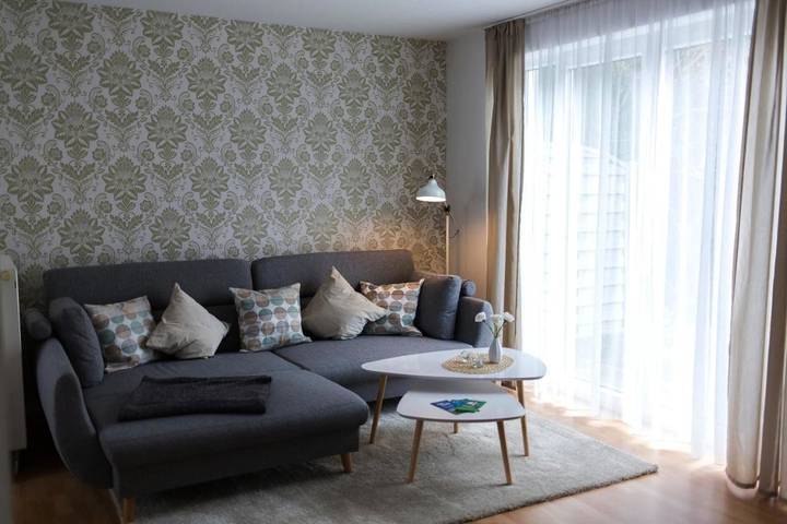 Ferienwohnung, mit Balkon und Terrasse sowie Garten und Sauna in Gillenfeld - 2