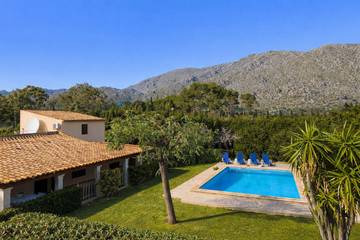 Villa in el Vilà, Pollença für 4 