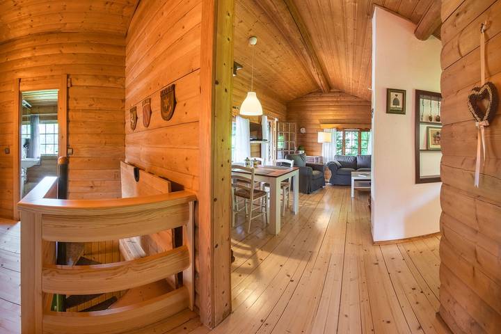 Chalet Bellevue - Ferienhaus mit Kamin und Sauna, max. 6 Personen in Willingen, die Mittelgebirge